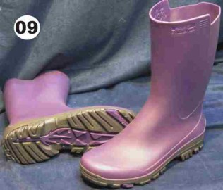 09 BOTAS AGUA VIOLETAS 37 38